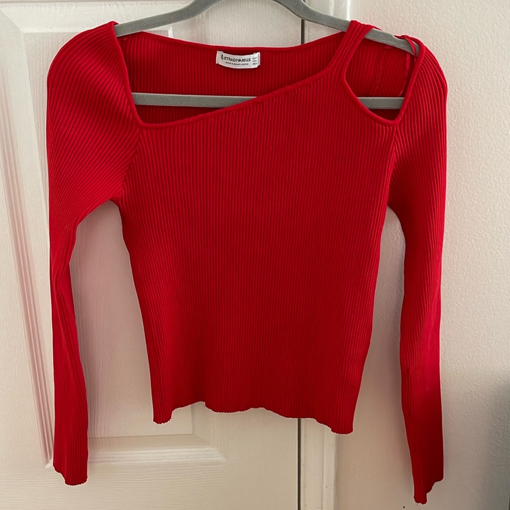 Asymmetrical Red Too